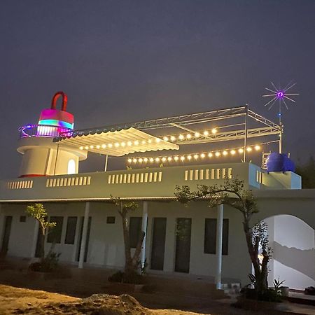 Homestay Khai Minh 꽝응아이 외부 사진